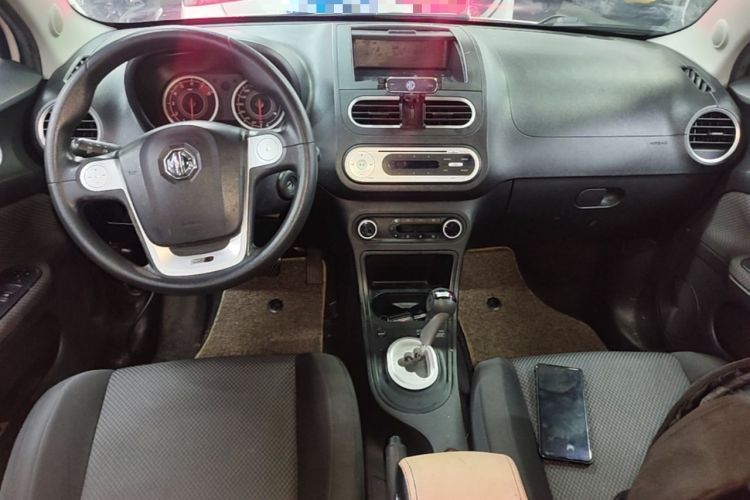 Used MG 3 2014 1.5L AMT Elite Edition Center Console