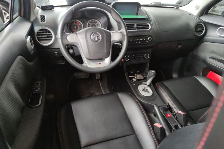 Used MG 3 2014 1.5L AMT Elite Edition Center Console