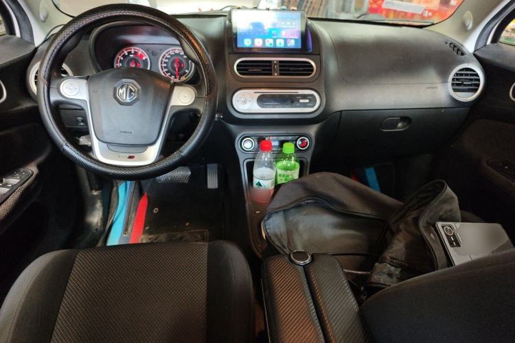 Used MG 3 2014 1.5L AMT Elite Edition Center Console