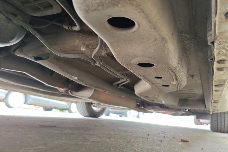 Used MG 3 2014 1.5L AMT Elite Edition Chassis Rear Right