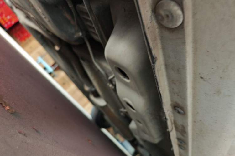 Used MG 3 2014 1.5L AMT Elite Edition Chassis Rear Right