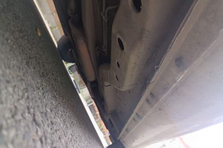 Used MG 3 2014 1.5L AMT Elite Edition Chassis Rear Right