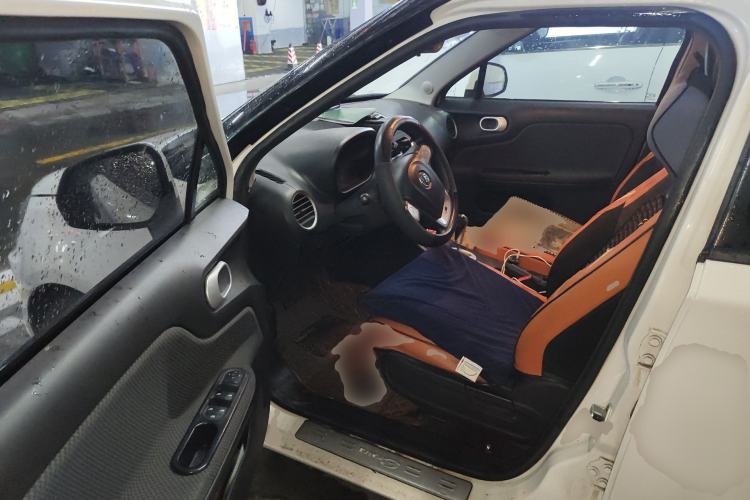 Used MG 3 2014 1.3L AMT Comfort Edition Driver Seat