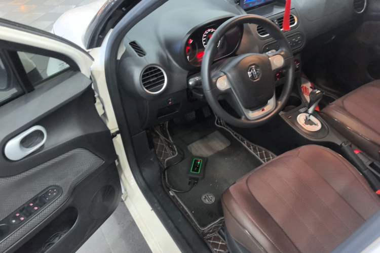 Used MG 3 2014 1.3L AMT Comfort Edition Driver Seat