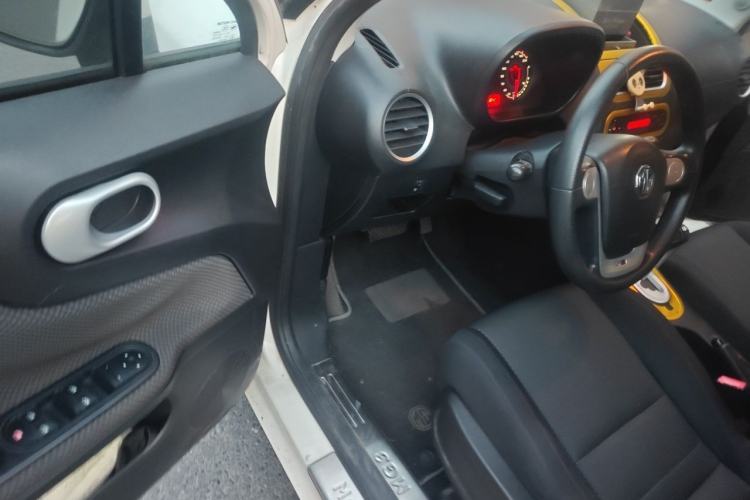 Used MG 3 2014 1.3L AMT Comfort Edition Driver Seat