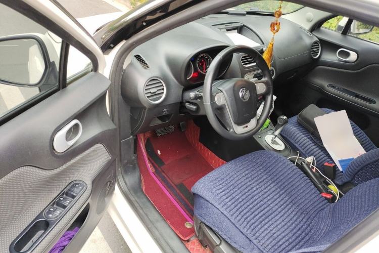 Used MG 3 2014 1.5L AMT Elite Edition Driver Seat