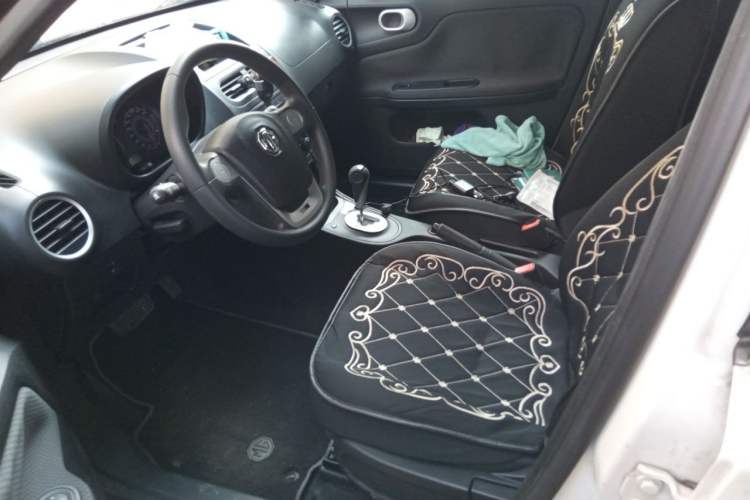 Used MG 3 2014 1.3L AMT Comfort Edition Driver Seat