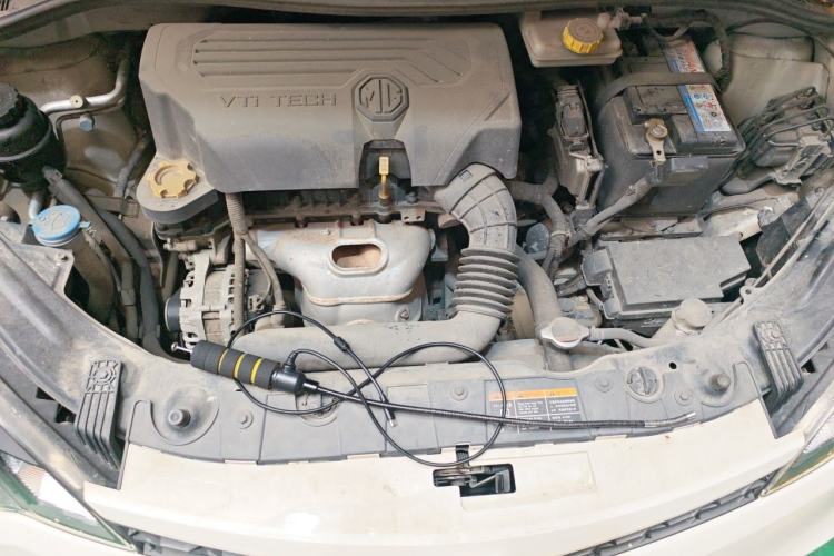Used MG 3 2014 1.5L AMT Elite Edition Engine Bay