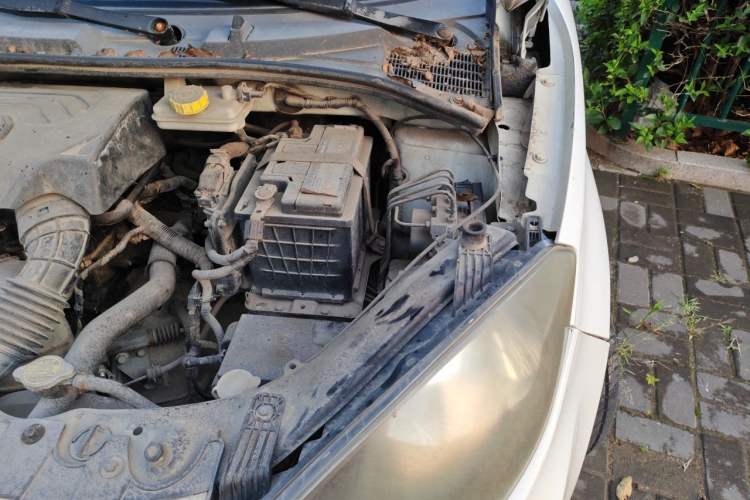 Used MG 3 2014 1.3L Manual Comfort Edition Engine Bay Left