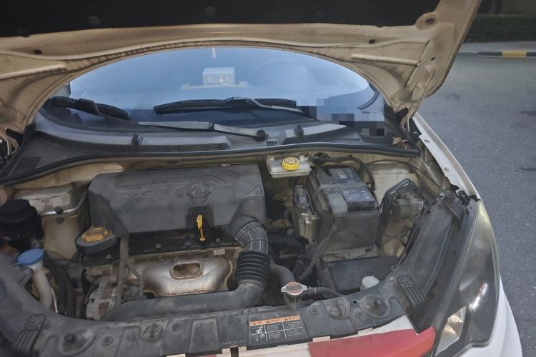 Used MG 3 2014 1.3L AMT Comfort Edition Engine Bay Left