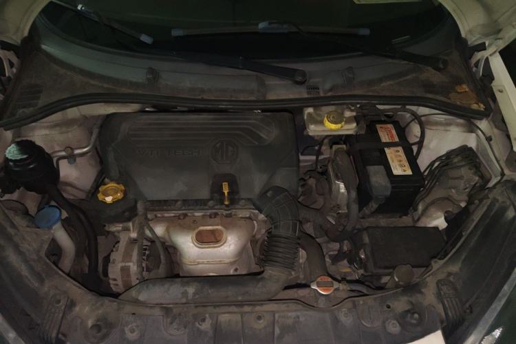 Used MG 3 2014 1.5L AMT Elite Edition Engine Bay