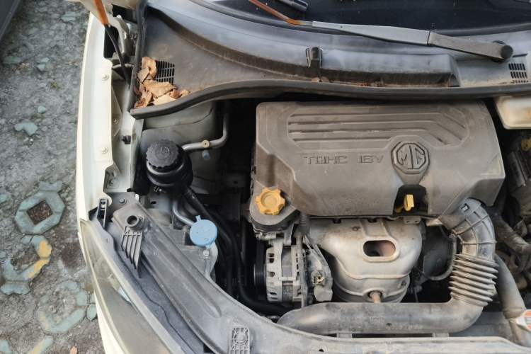 Used MG 3 2014 1.3L AMT Comfort Edition Engine Bay Right