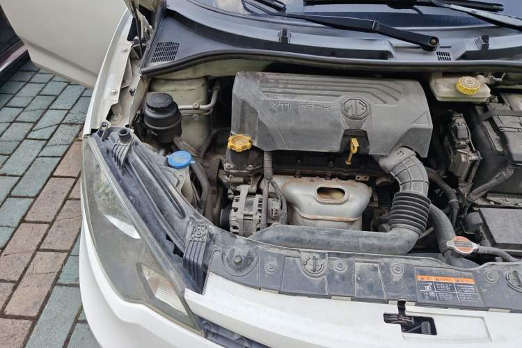 Used MG 3 2014 1.5L Manual Elite Edition Engine Bay Right