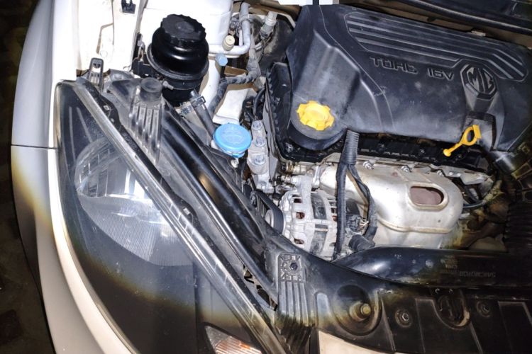 Used MG 3 2014 1.3L AMT Comfort Edition Engine Bay Right
