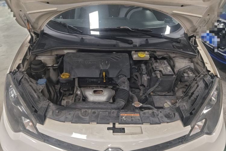 Used MG 3 2014 1.5L AMT Elite Edition Engine Bay
