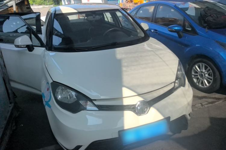Used MG 3 2014 1.3L AMT Comfort Edition Front Right 45 Deg