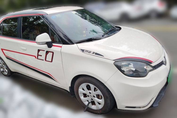 Used MG 3 2014 1.5L AMT Elite Edition Front Right 45 Deg
