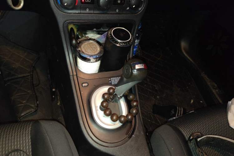 Used MG 3 2014 1.3L AMT Comfort Edition Gear Lever