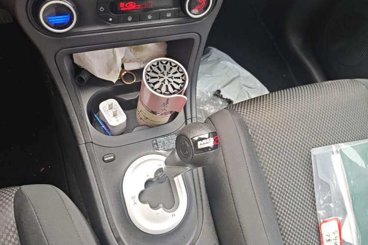 Used MG 3 2014 1.5L AMT Elite Edition Gear Lever