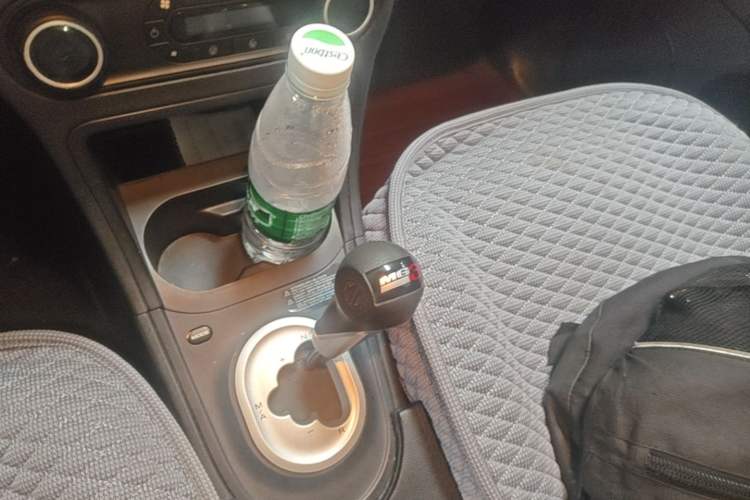 Used MG 3 2014 1.5L AMT Elite Edition Gear Lever