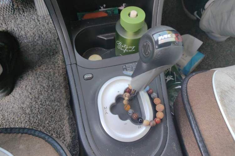 Used MG 3 2014 1.3L AMT Comfort Edition Gear Lever
