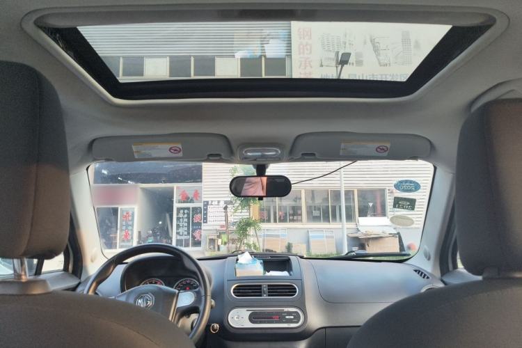 Used MG 3 2014 1.5L AMT Elite Edition Headliner
