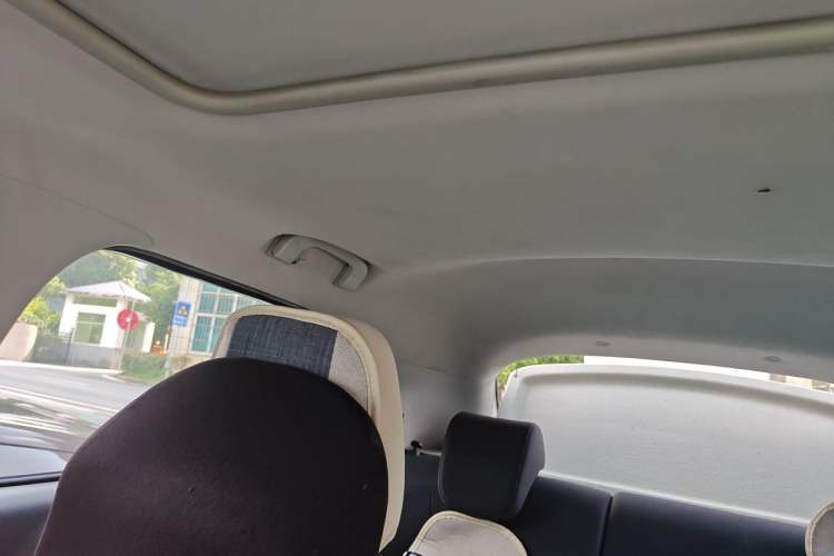 Used MG 3 2014 1.5L Manual Elite Edition Headliner