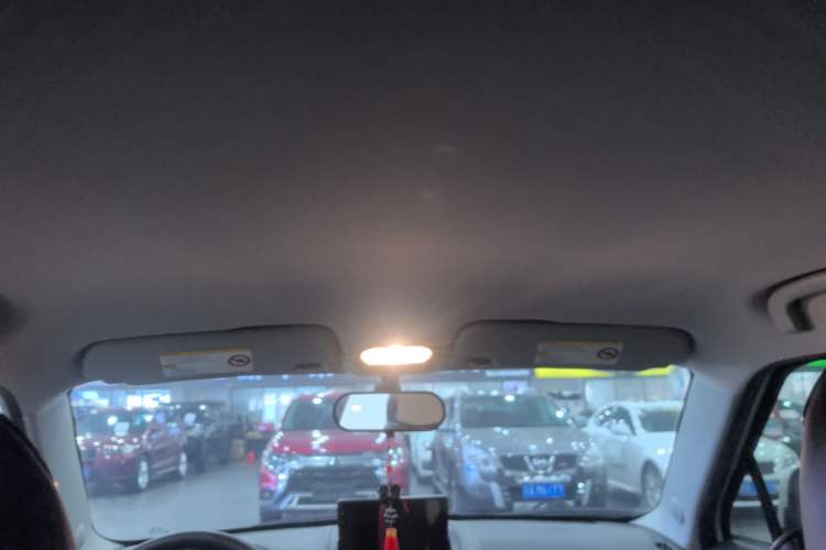 Used MG 3 2014 1.3L AMT Comfort Edition Headliner