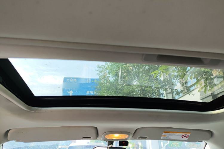 Used MG 3 2014 1.5L AMT Elite Edition Headliner