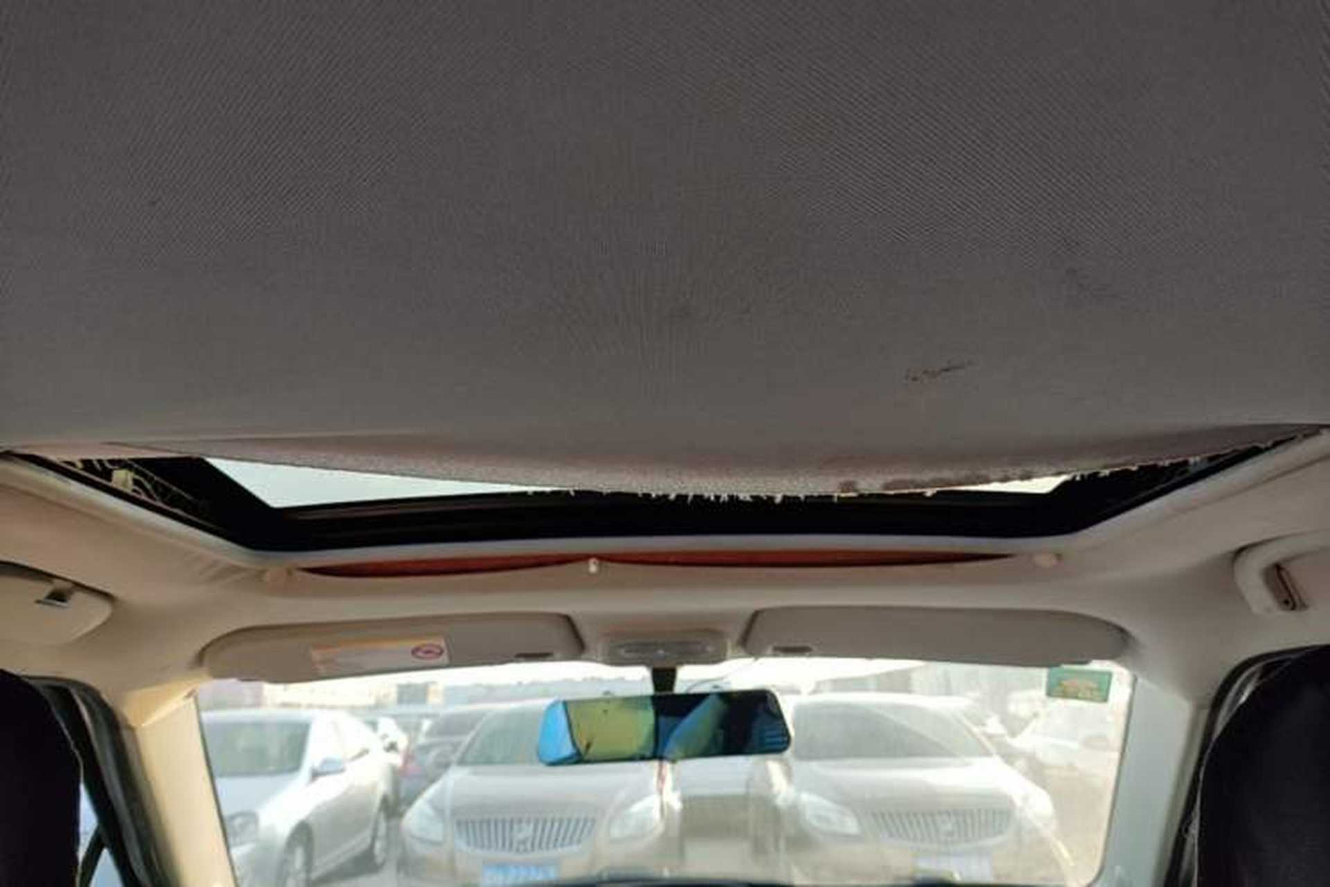 Used MG 3 2014 1.5L AMT Elite Edition Headliner