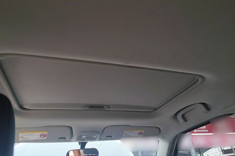 Used MG 3 2014 1.5L AMT Elite Edition Headliner