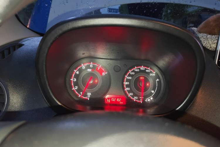 Used MG 3 2014 1.3L AMT Comfort Edition Instrument Cluster