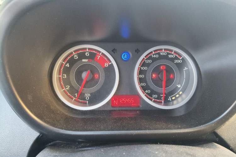Used MG 3 2014 1.5L AMT Elite Edition Instrument Cluster