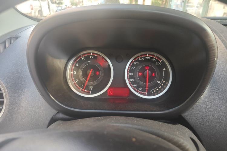 Used MG 3 2014 1.5L AMT Elite Edition Instrument Cluster