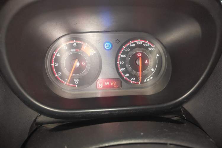 Used MG 3 2014 1.3L AMT Comfort Edition Instrument Cluster