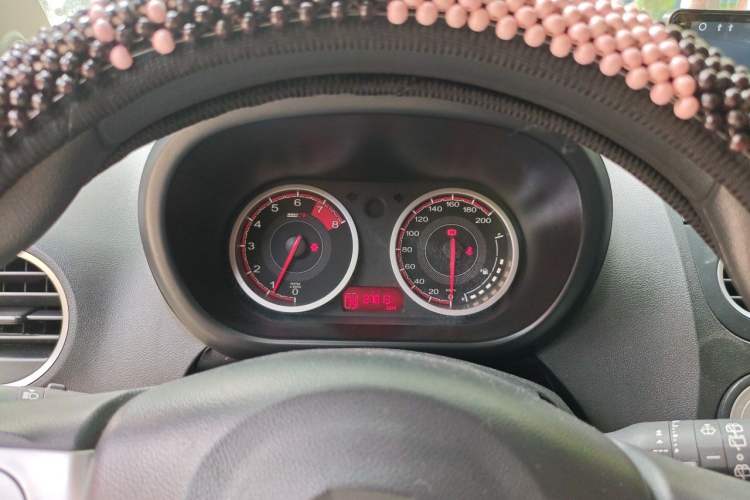 Used MG 3 2014 1.5L AMT Elite Edition Instrument Cluster