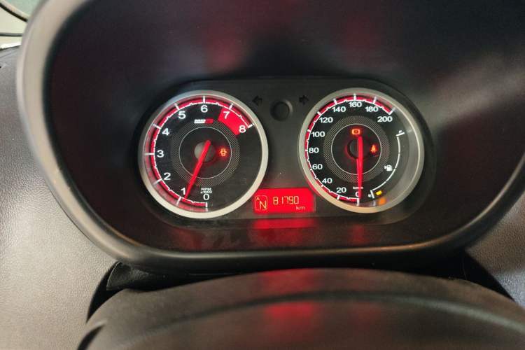 Used MG 3 2014 1.5L AMT Elite Edition Instrument Cluster