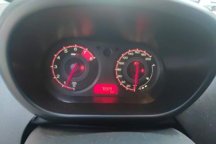 Used MG 3 2014 1.3L Manual Comfort Edition Instrument Cluster
