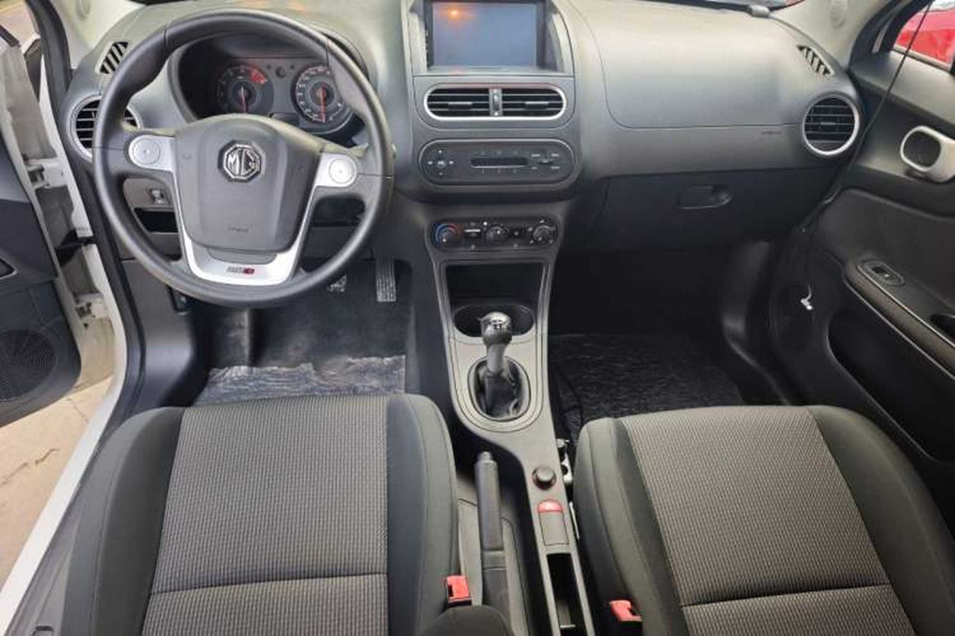Used MG 3 2014 1.3L Manual Comfort Edition Interior 2