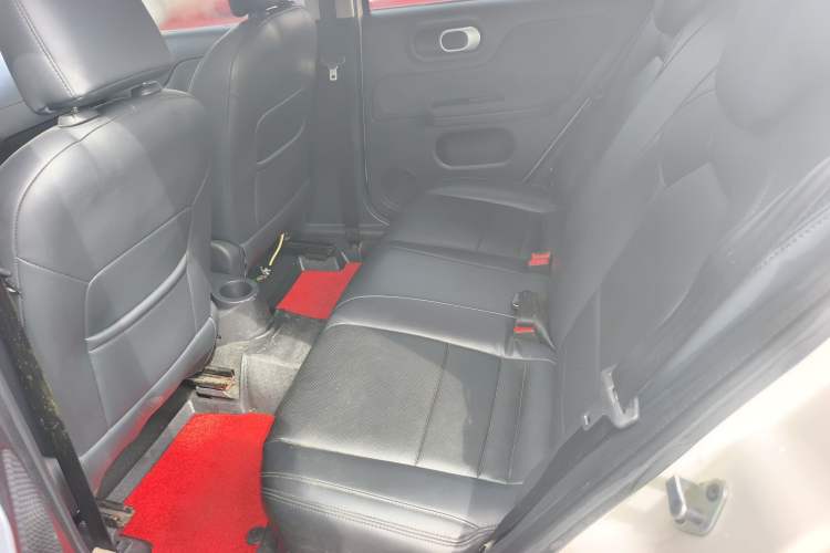 Used MG 3 2014 1.5L AMT Elite Edition Interior 2