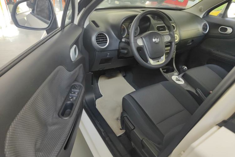 Used MG 3 2014 1.5L AMT Elite Edition Interior 2