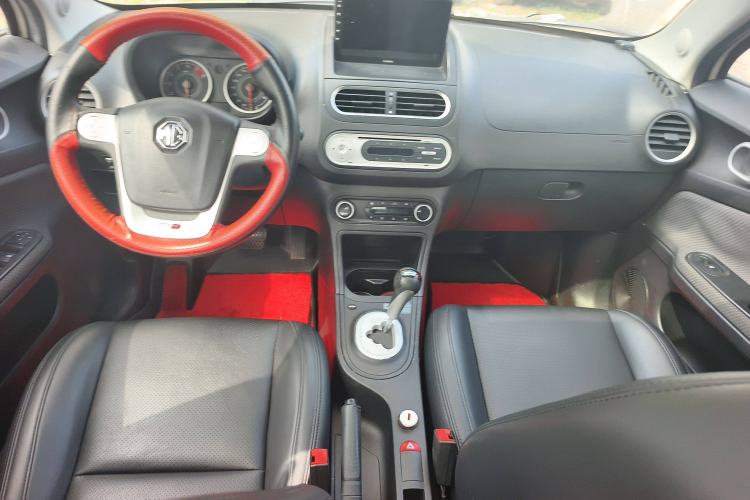 Used MG 3 2014 1.5L AMT Elite Edition Interior 3