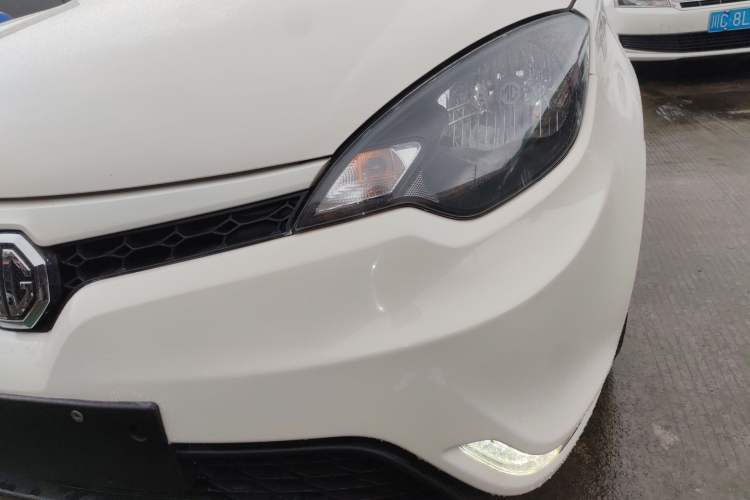 Used MG 3 2014 1.5L AMT Elite Edition Left Front Headlight