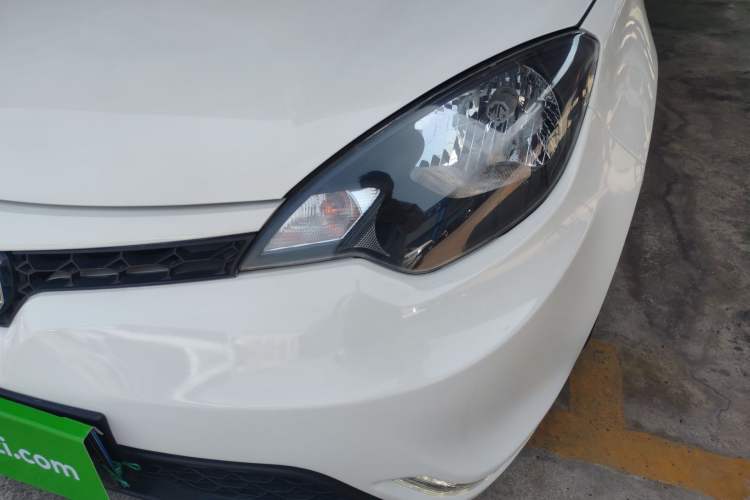 Used MG 3 2014 1.5L AMT Elite Edition Left Front Headlight