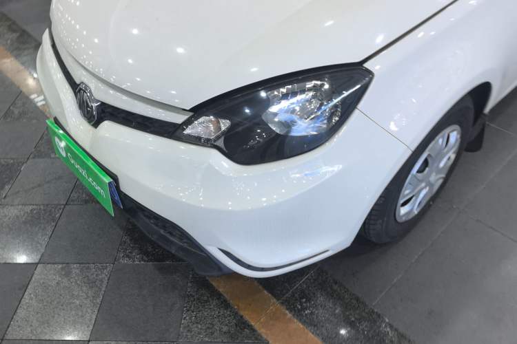 Used MG 3 2014 1.3L AMT Comfort Edition Left Front Headlight
