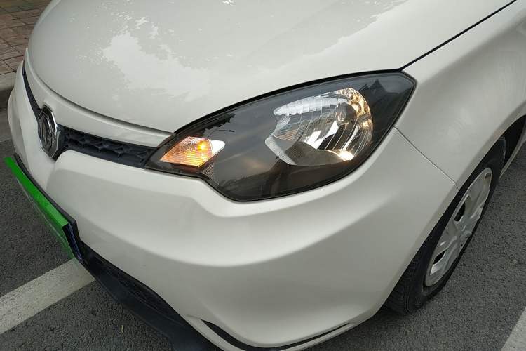 Used MG 3 2014 1.3L Manual Comfort Edition Left Front Headlight