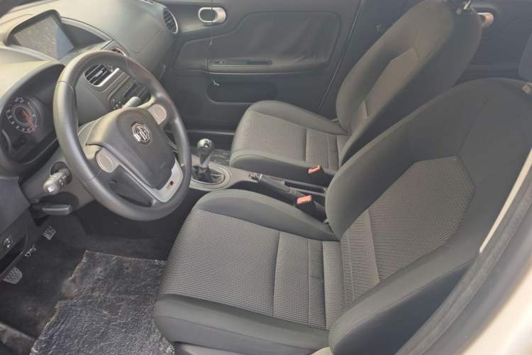 Used MG 3 2014 1.3L Manual Comfort Edition Left Front Seat
