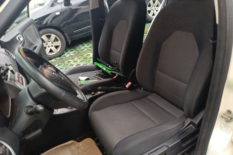 Used MG 3 2014 1.5L AMT Elite Edition Left Front Seat