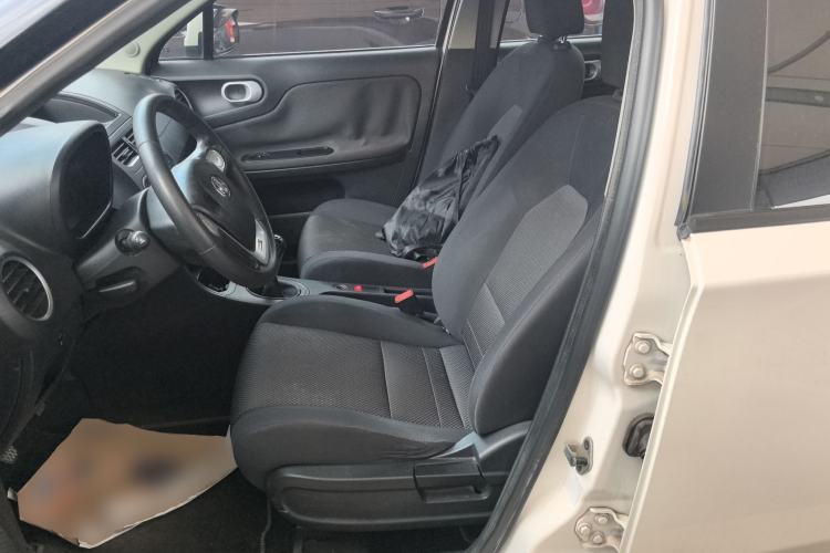 Used MG 3 2014 1.3L Manual Comfort Edition Left Front Seat