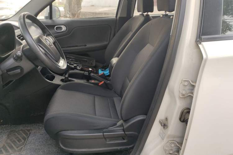 Used MG 3 2014 1.3L Manual Comfort Edition Left Front Seat